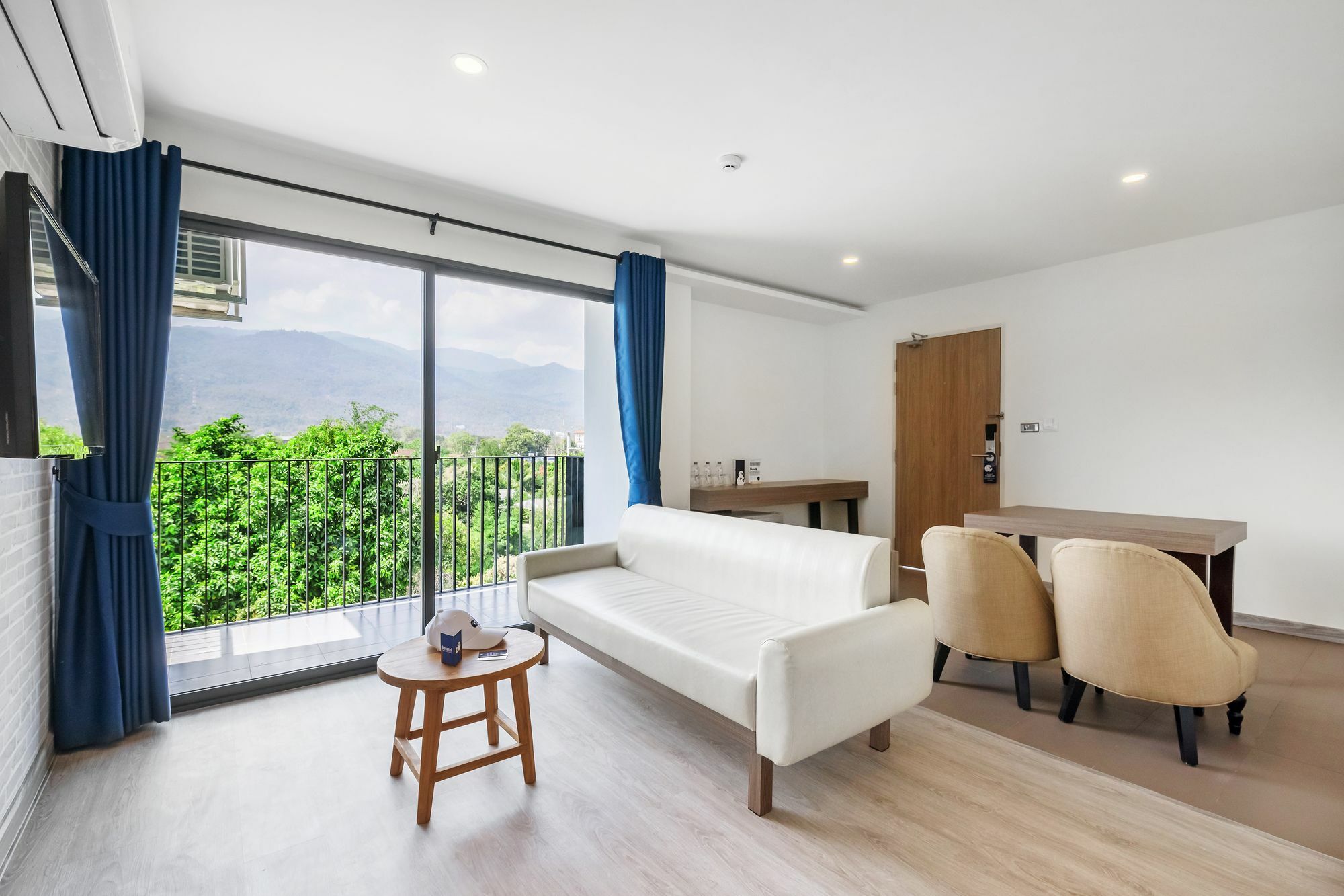 Kokotel Chiang Mai Nimman Екстериор снимка